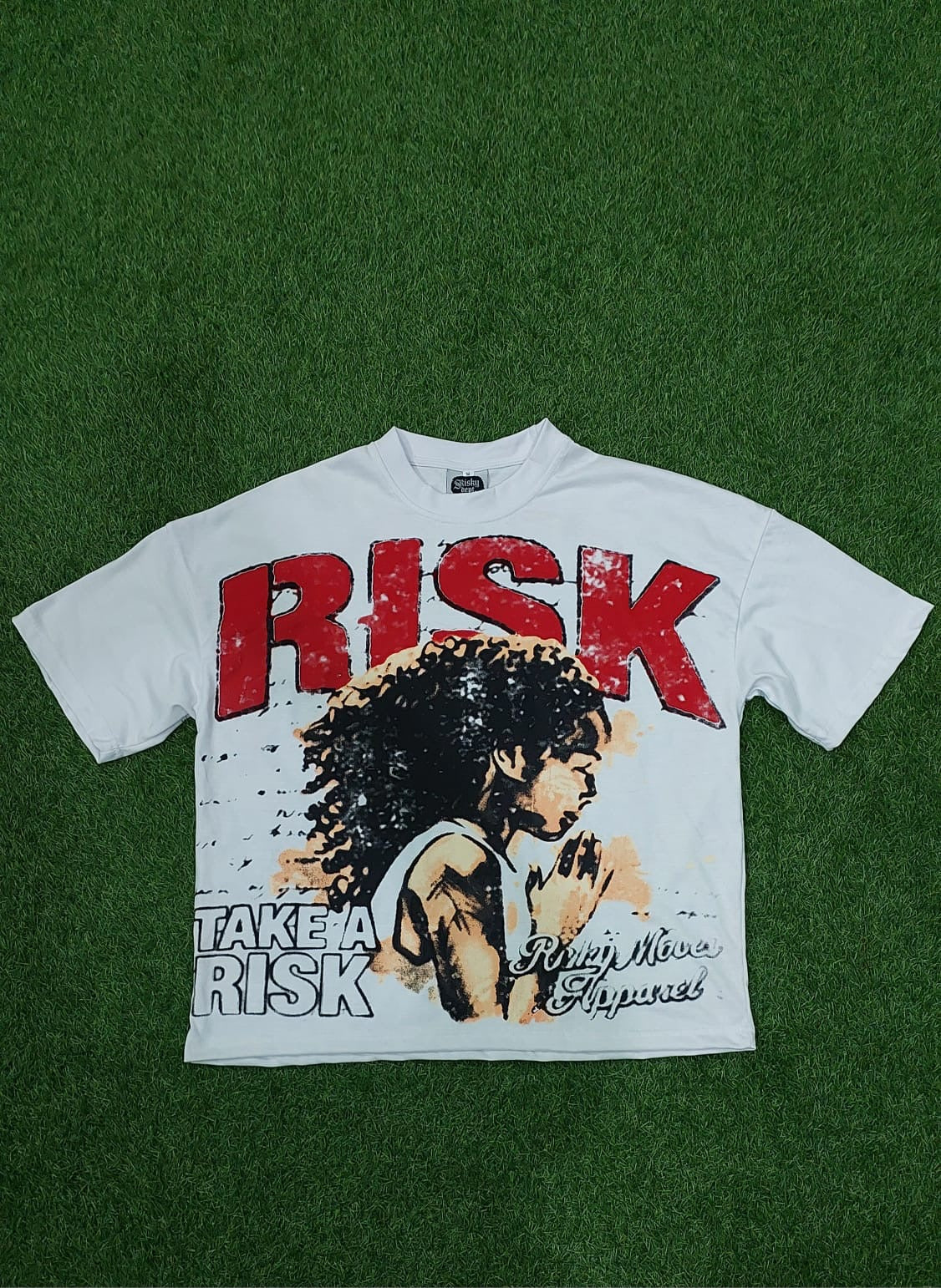 TAKE A RISK Oversized cropped white tee